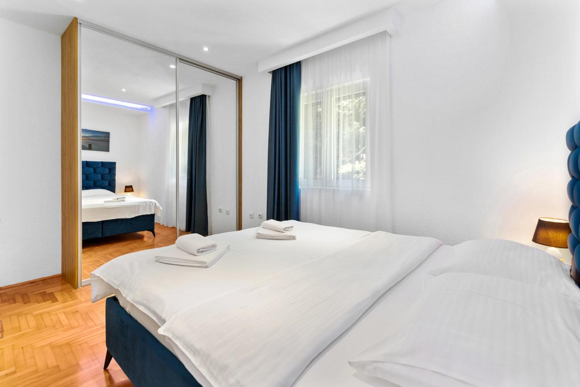 Apartments Doncic โกตอร์ ภายนอก รูปภาพ