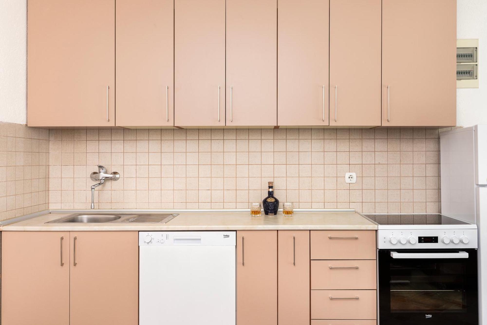 Apartments Doncic โกตอร์ ภายนอก รูปภาพ