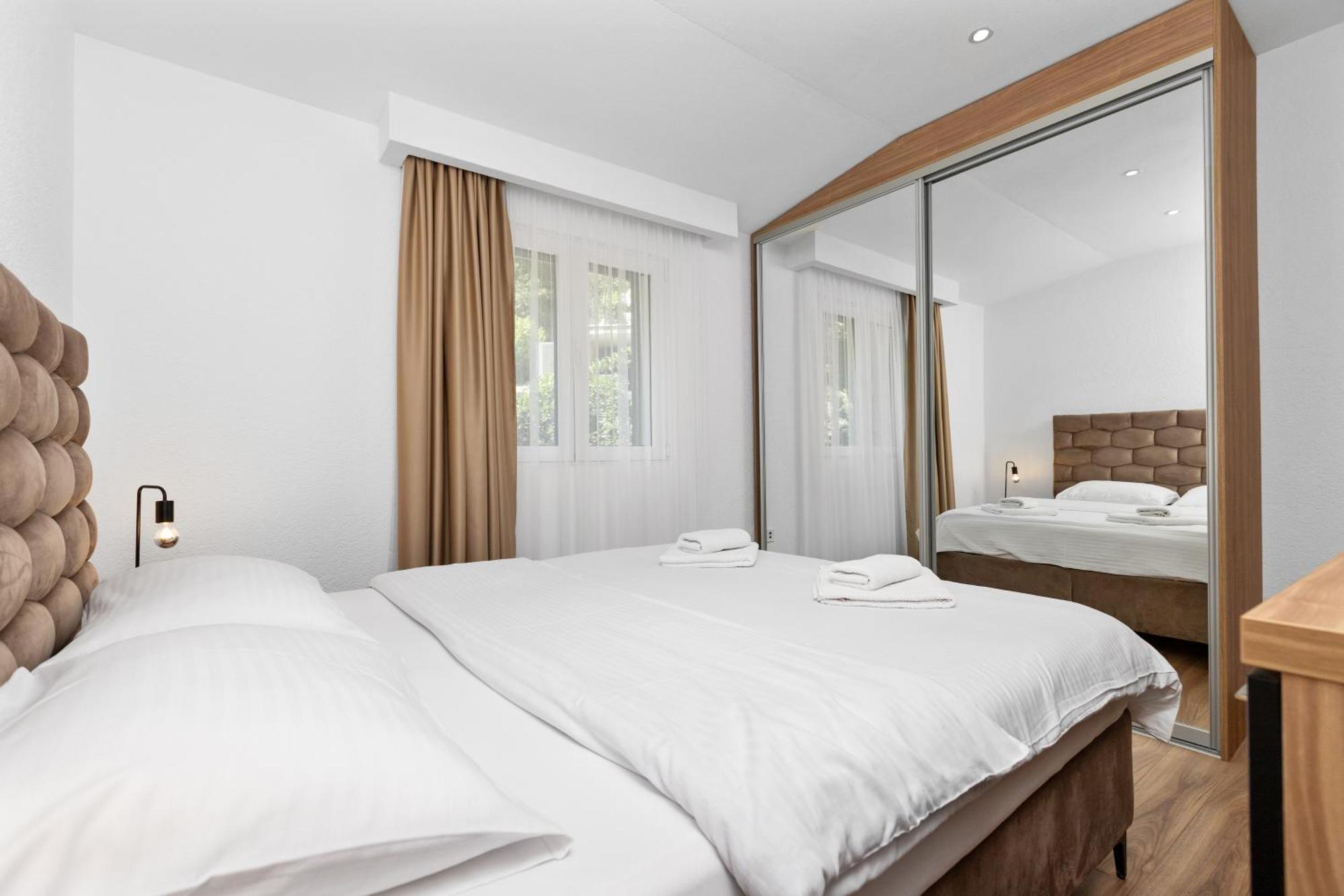 Apartments Doncic โกตอร์ ภายนอก รูปภาพ