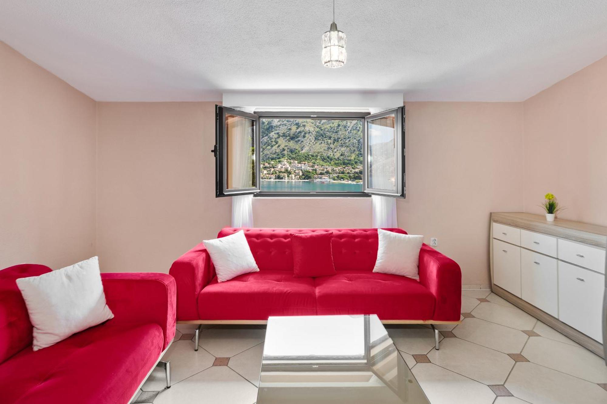 Apartments Doncic โกตอร์ ภายนอก รูปภาพ